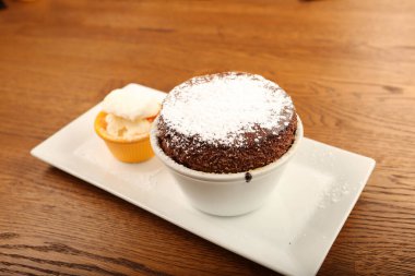 dondurma çikolatalı sufle