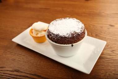 dondurma çikolatalı sufle