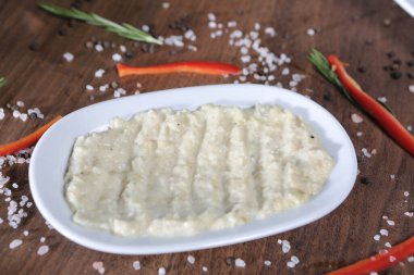 Geleneksel Türk ve Yunan yemek meze masası