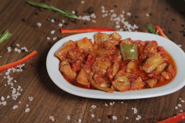 Geleneksel Türk ve Yunan yemek meze masası