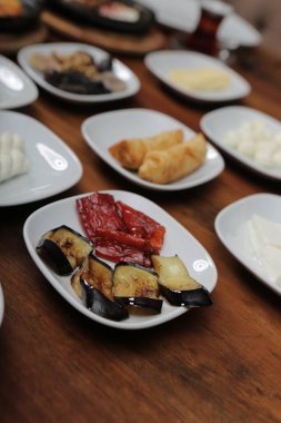 zengin ve leziz Türk Kahvaltı