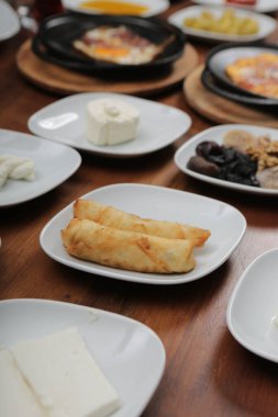 zengin ve leziz Türk Kahvaltı