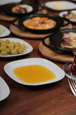 zengin ve leziz Türk Kahvaltı