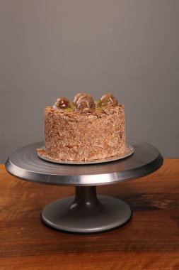 Masada lezzetli bir pasta var.