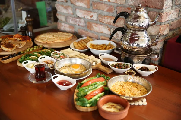 Traditional Turkish Greek Dinner Meze Table — Stock Photo, Image