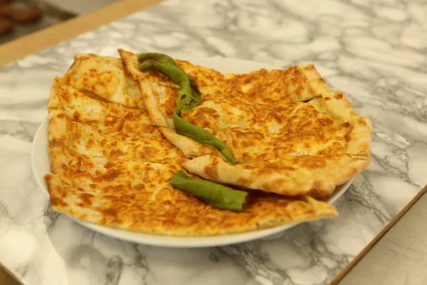 Hagyományos Török Sült Tál Pide Török Pizza Pide Közel Keleti — Stock Fotó