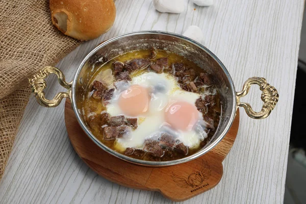 zengin ve leziz Türk Kahvaltı