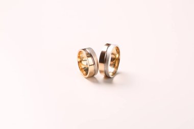 Elmas Mücevherler ve Moda Mücevherleri