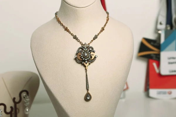 钻石珠宝奢侈品和时尚珠宝 — 图库照片