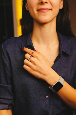 Elmas Mücevherler ve Moda Mücevherleri