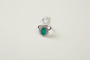 Elmas Mücevherler ve Moda Mücevherleri