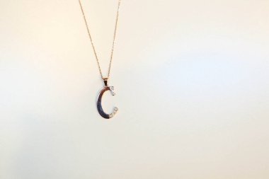 Elmas Mücevherler ve Moda Mücevherleri