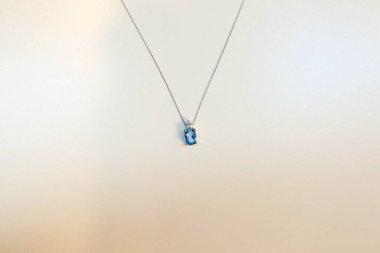 Elmas Mücevherler ve Moda Mücevherleri