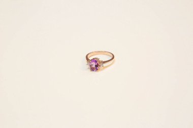 Elmas Mücevherler ve Moda Mücevherleri