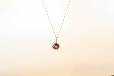 Elmas Mücevherler ve Moda Mücevherleri