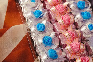 bir sürü değişik çikolatalı pralin