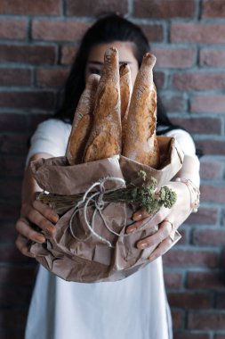 Lezzetli doğal estetik fırınlanmış ekmek