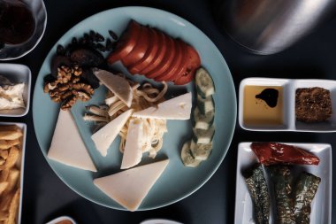 zengin ve leziz Türk Kahvaltı