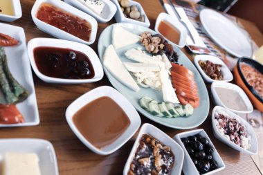 zengin ve leziz Türk Kahvaltı