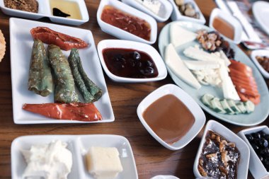 zengin ve leziz Türk Kahvaltı