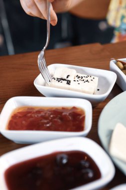 zengin ve leziz Türk Kahvaltı