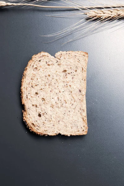 Lezzetli doğal estetik fırınlanmış ekmek