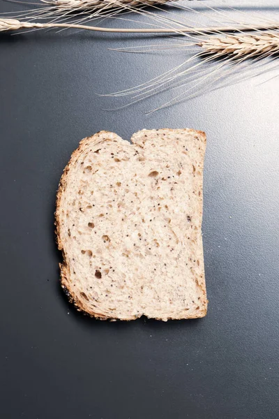 Lezzetli doğal estetik fırınlanmış ekmek