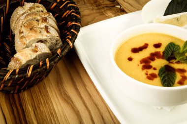 Lezzetli Çorba, Sebze Çorbası, Kase