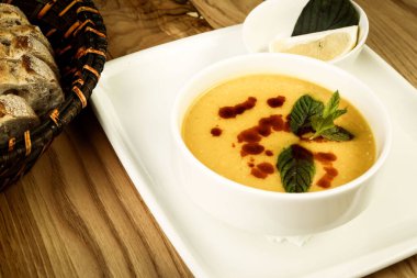 Lezzetli Çorba, Sebze Çorbası, Kase