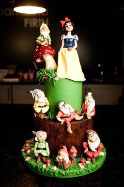 Masada lezzetli bir pasta var.