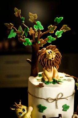 Masada lezzetli bir pasta var.