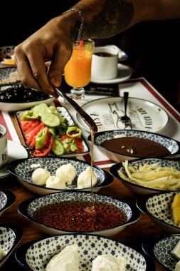 zengin ve leziz Türk Kahvaltı