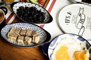 zengin ve leziz Türk Kahvaltı