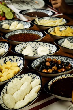 zengin ve leziz Türk Kahvaltı