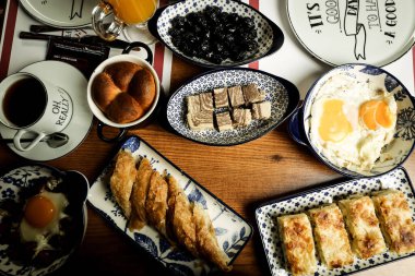 zengin ve leziz Türk Kahvaltı