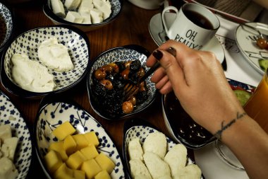 zengin ve leziz Türk Kahvaltı