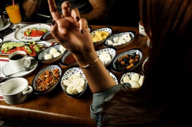 zengin ve leziz Türk Kahvaltı