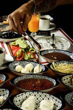 zengin ve leziz Türk Kahvaltı