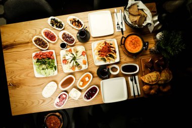 zengin ve leziz Türk Kahvaltı