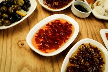 zengin ve leziz Türk Kahvaltı