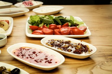 zengin ve leziz Türk Kahvaltı