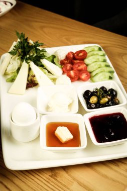 zengin ve leziz Türk Kahvaltı