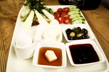 zengin ve leziz Türk Kahvaltı