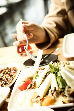 zengin ve leziz Türk Kahvaltı