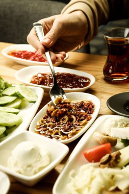 zengin ve leziz Türk Kahvaltı