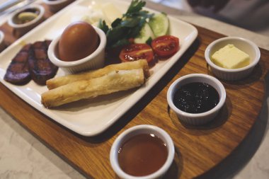 zengin ve leziz Türk Kahvaltı