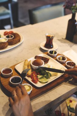 zengin ve leziz Türk Kahvaltı