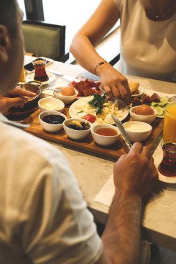 zengin ve leziz Türk Kahvaltı