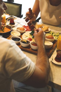 zengin ve leziz Türk Kahvaltı