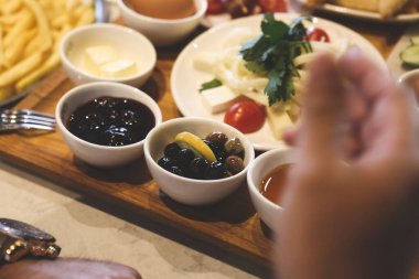 zengin ve leziz Türk Kahvaltı